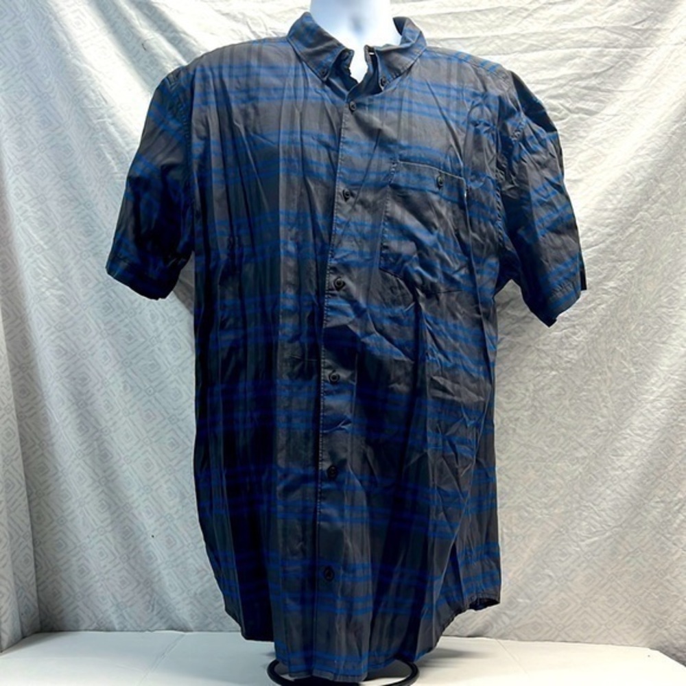 DC shoe co button down short sleeve shirt XXL